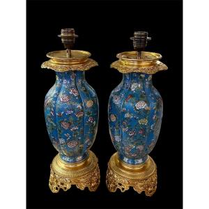 Paire de lampes en cloisonné et bronze doré