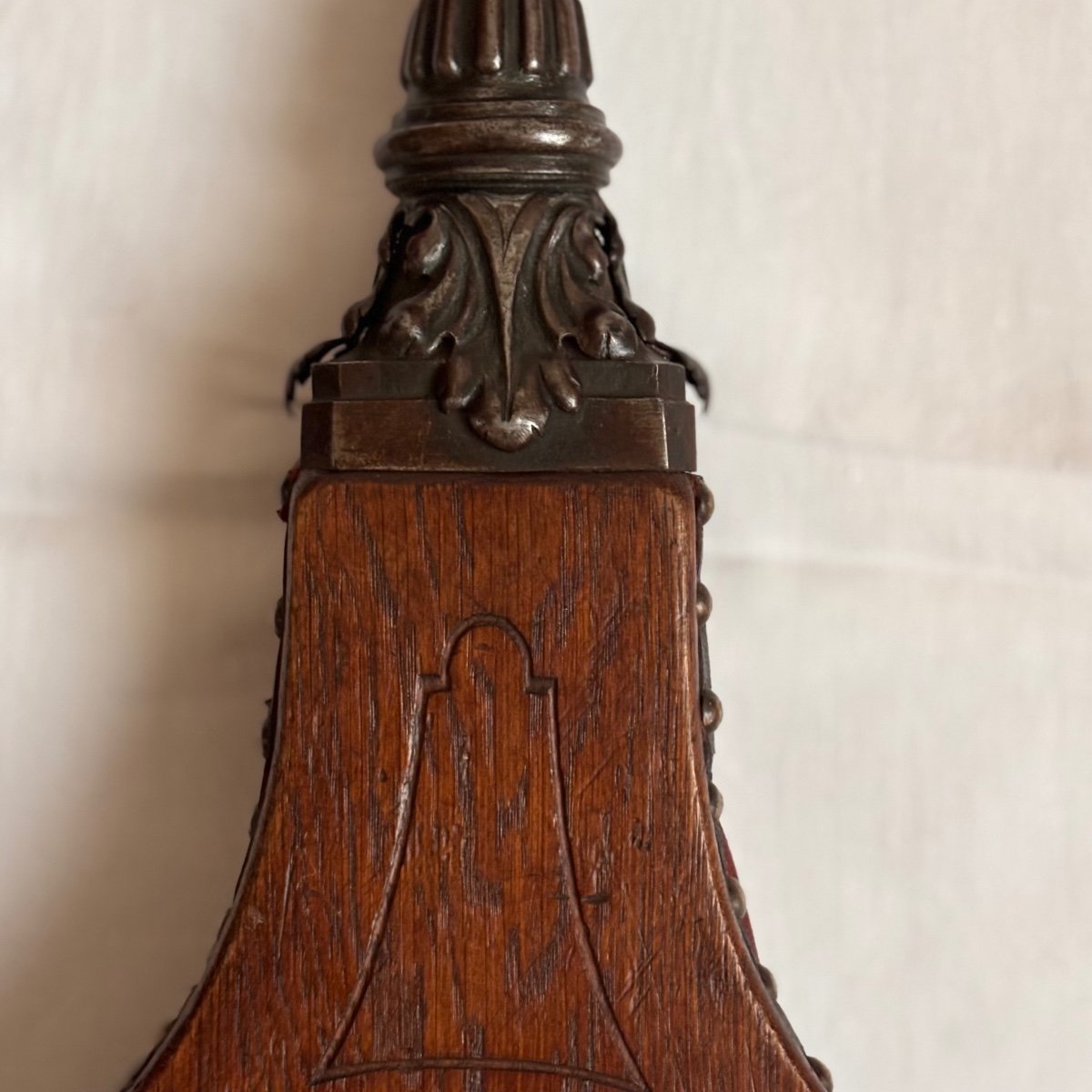 Richly Carved Oak Wood Fireplace Bellows 19th Century-photo-4
