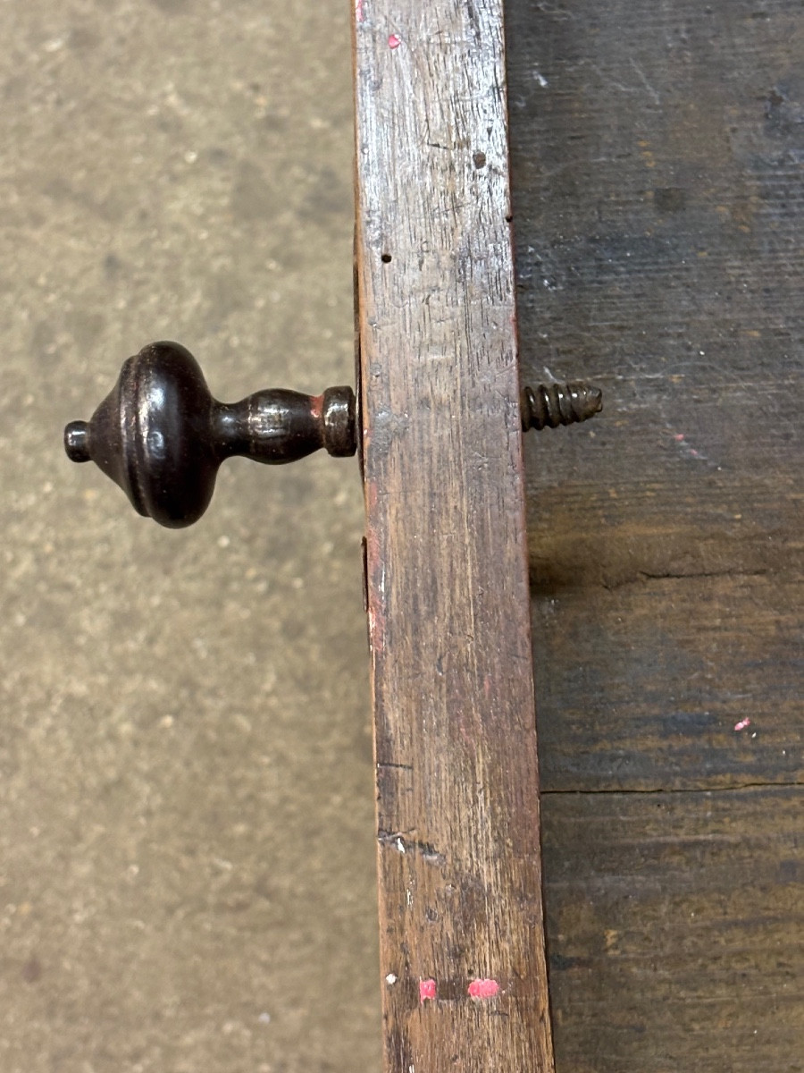 Louis XIV Style Painted Walnut Table Opening To A Drawer-photo-6