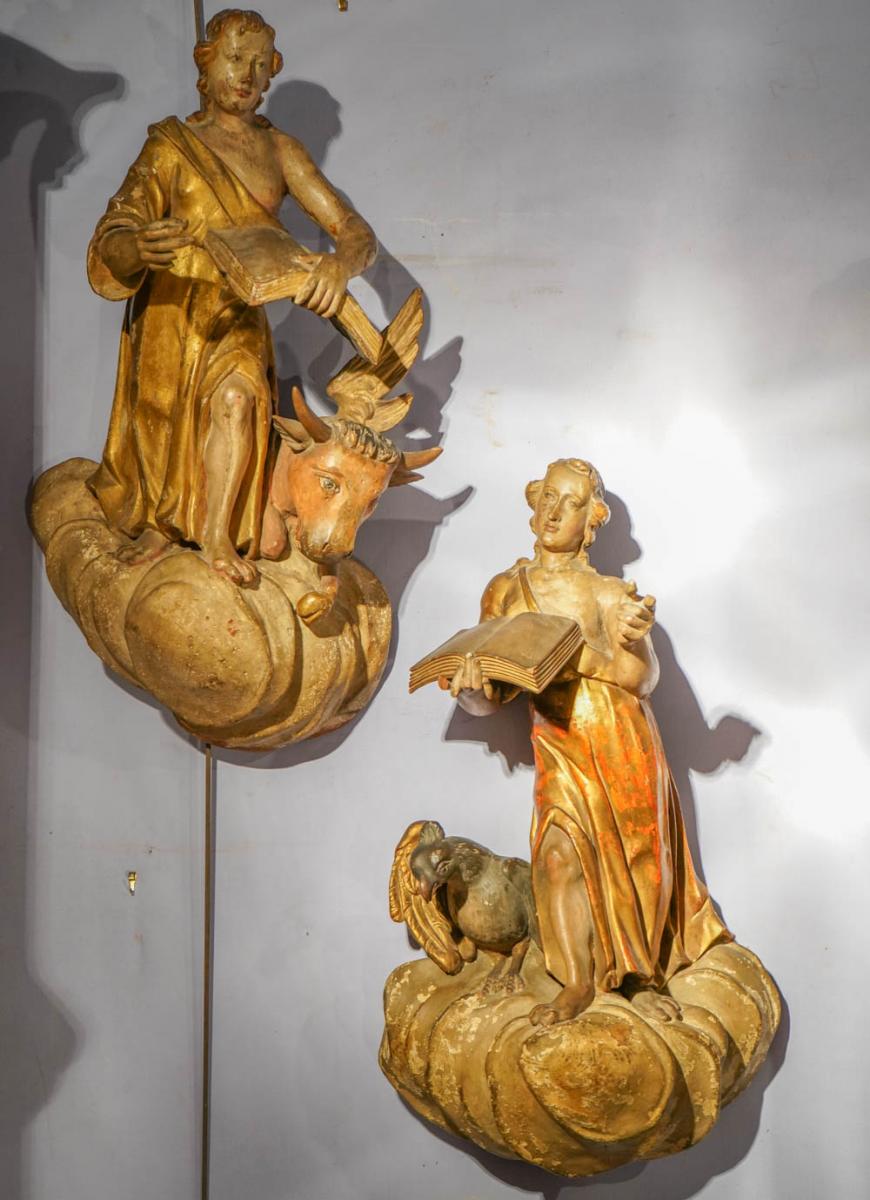 Sculptures d'Applique En Bois Polychrome Et Doré