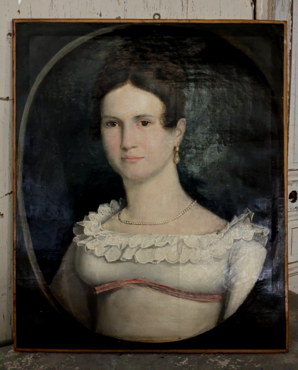Portrait De Jeune Femme Début 19 ème