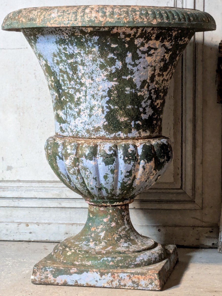 Pair Of Large Medici Vases Early 19th Century-photo-2