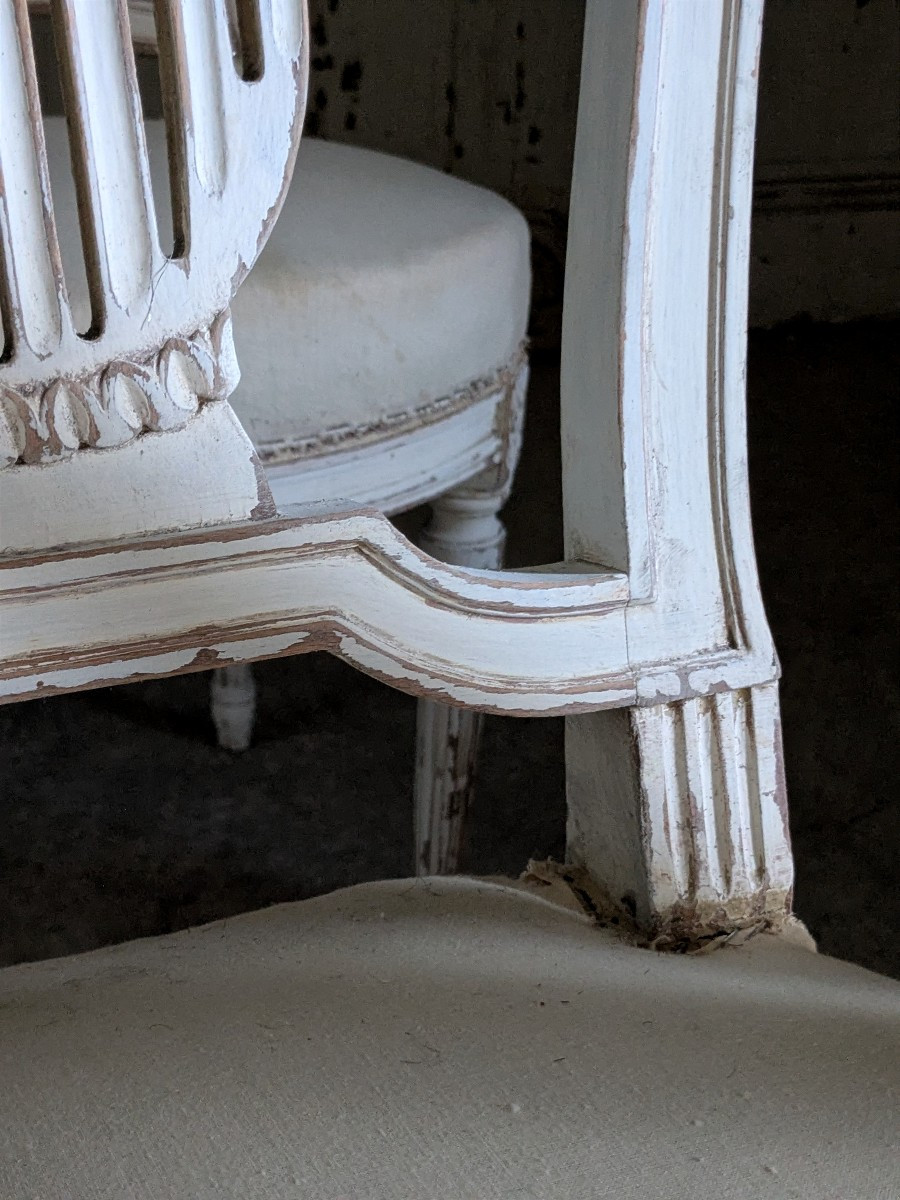 Suite de 4 chaises de style Louis XVI-photo-1