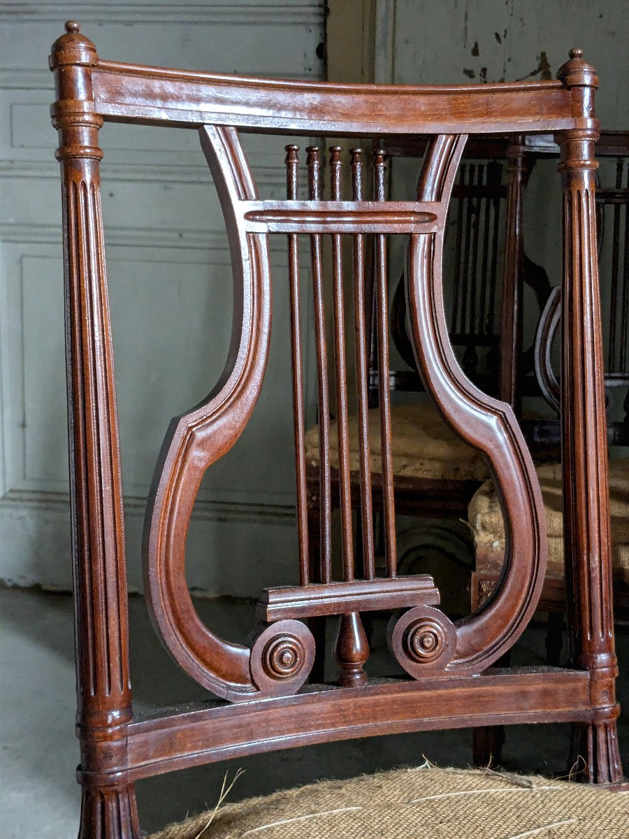 Suite de 4 chaises lyre de style Louis XVI-photo-2