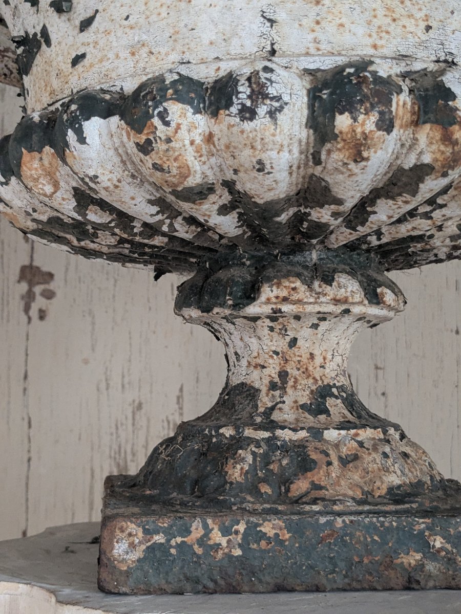 Pair Of Large 19th-century Medici Vases-photo-3