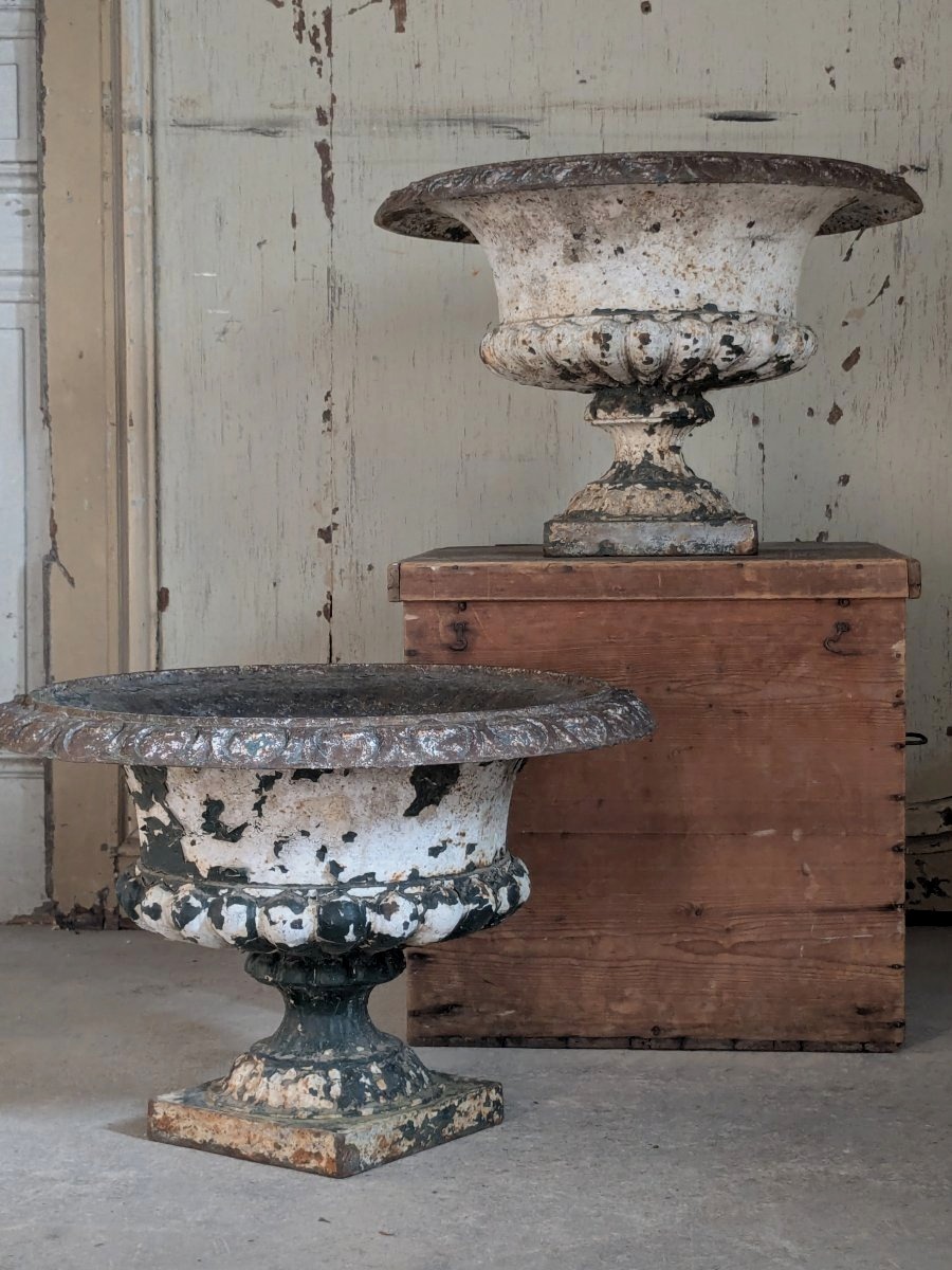 Pair Of Large 19th-century Medici Vases