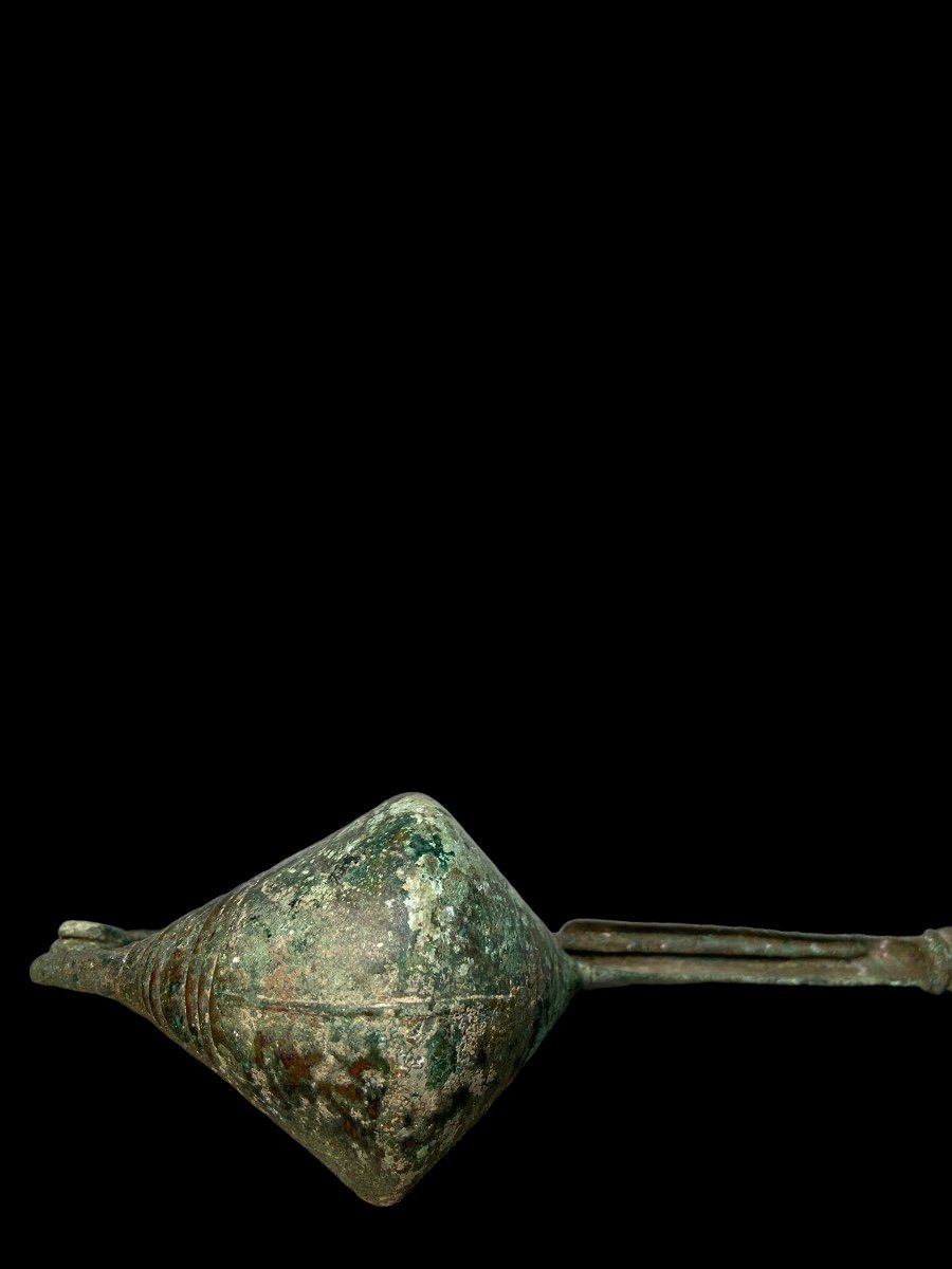 Bronze Mandolin-fibula - Hallstatt Period, Austria-photo-2