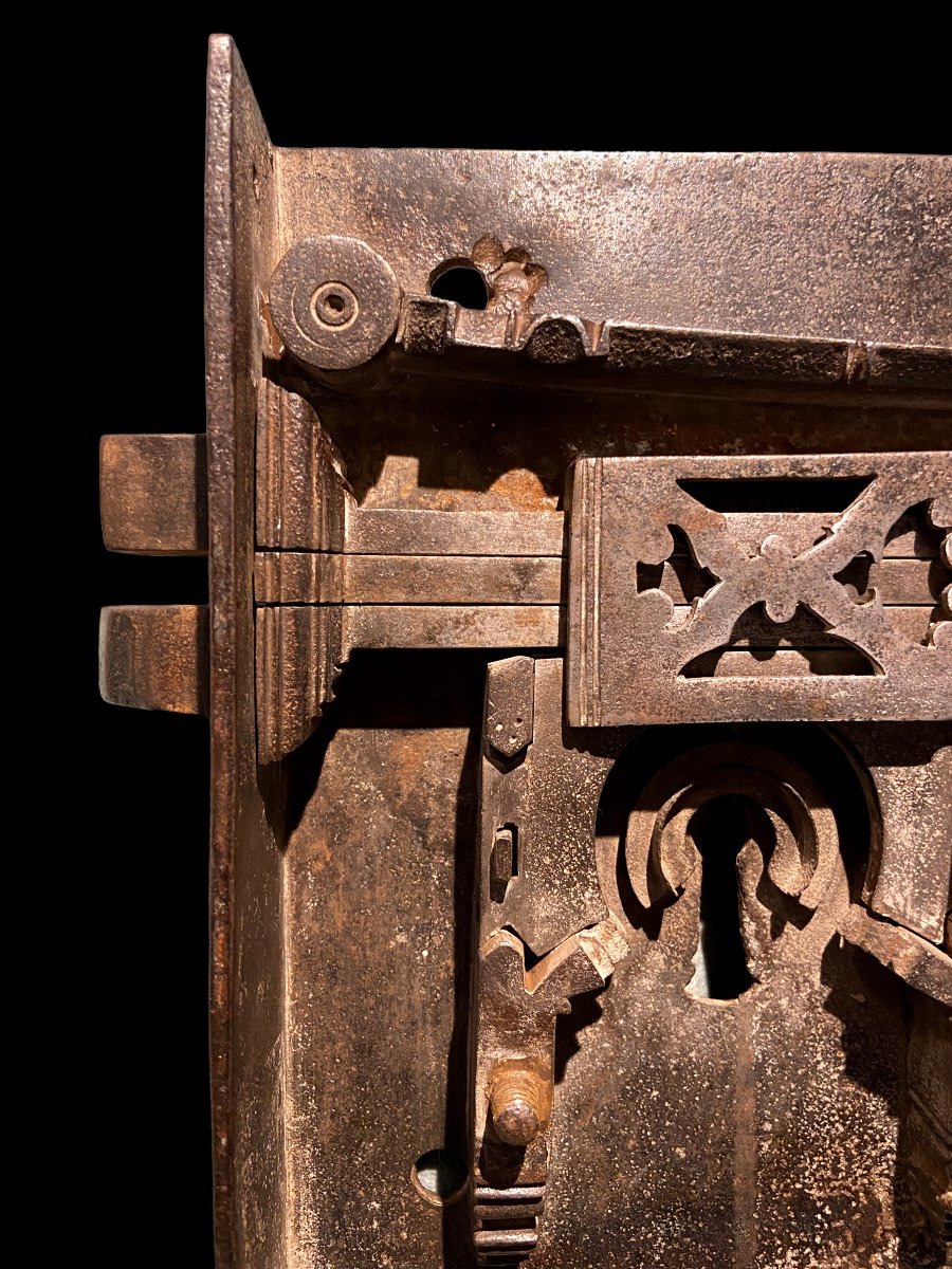 Slide Lock With Complex Interior - 17/18th Century-photo-1