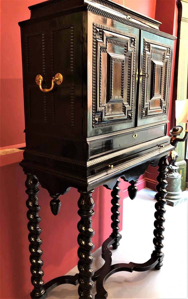 Cabinet Anversoise Ebene Et Ecaille De Tortue XVIIe Siecle-photo-3