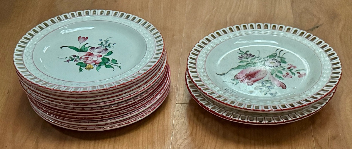 Plates-photo-2