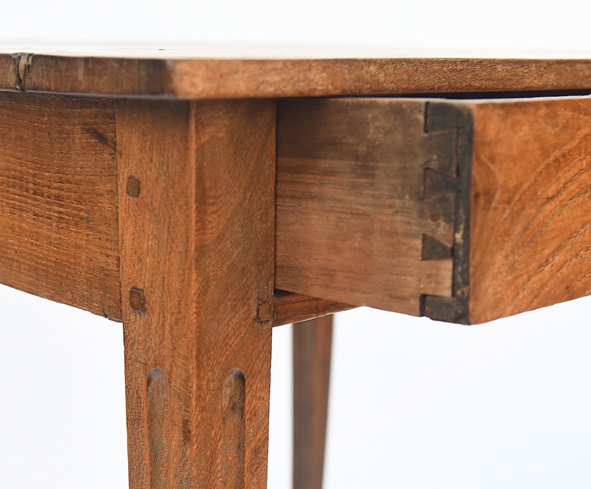 Table-photo-2
