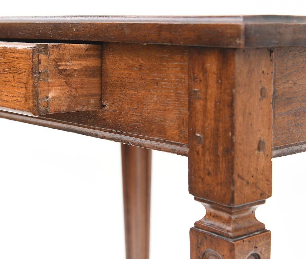 Table-photo-3