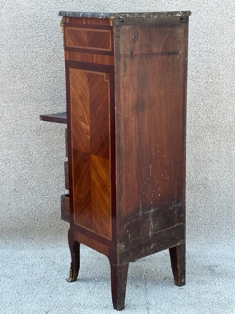 Secretary-photo-4