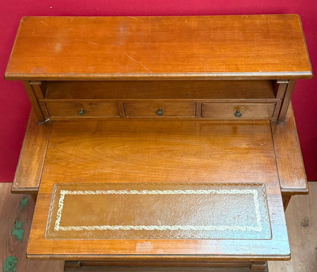 Secretary Buffet-photo-2