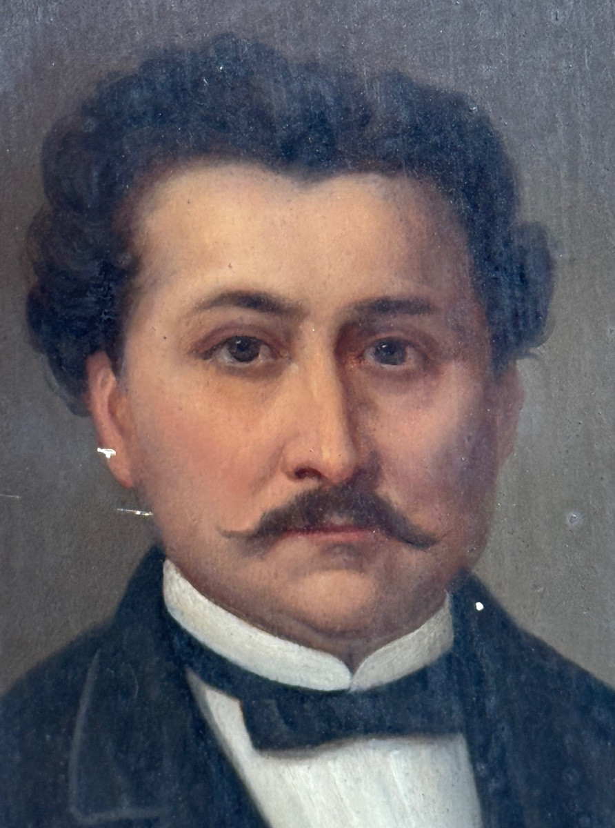 Pair Of Portraits-photo-2