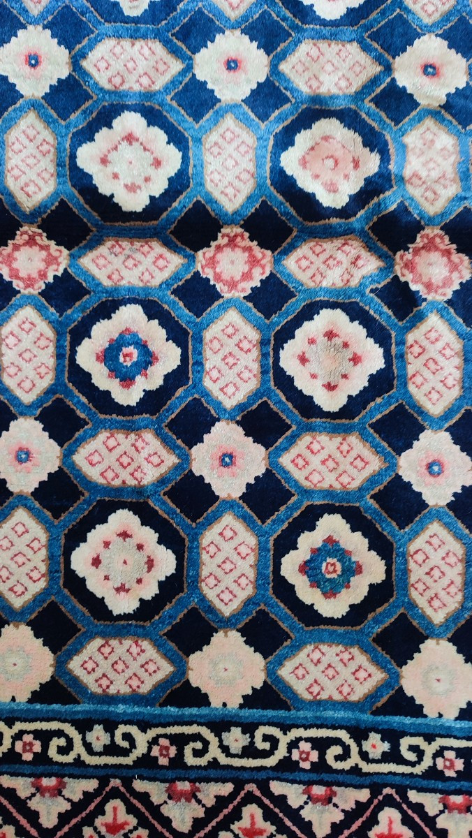 Antique Chinese Rug -photo-3