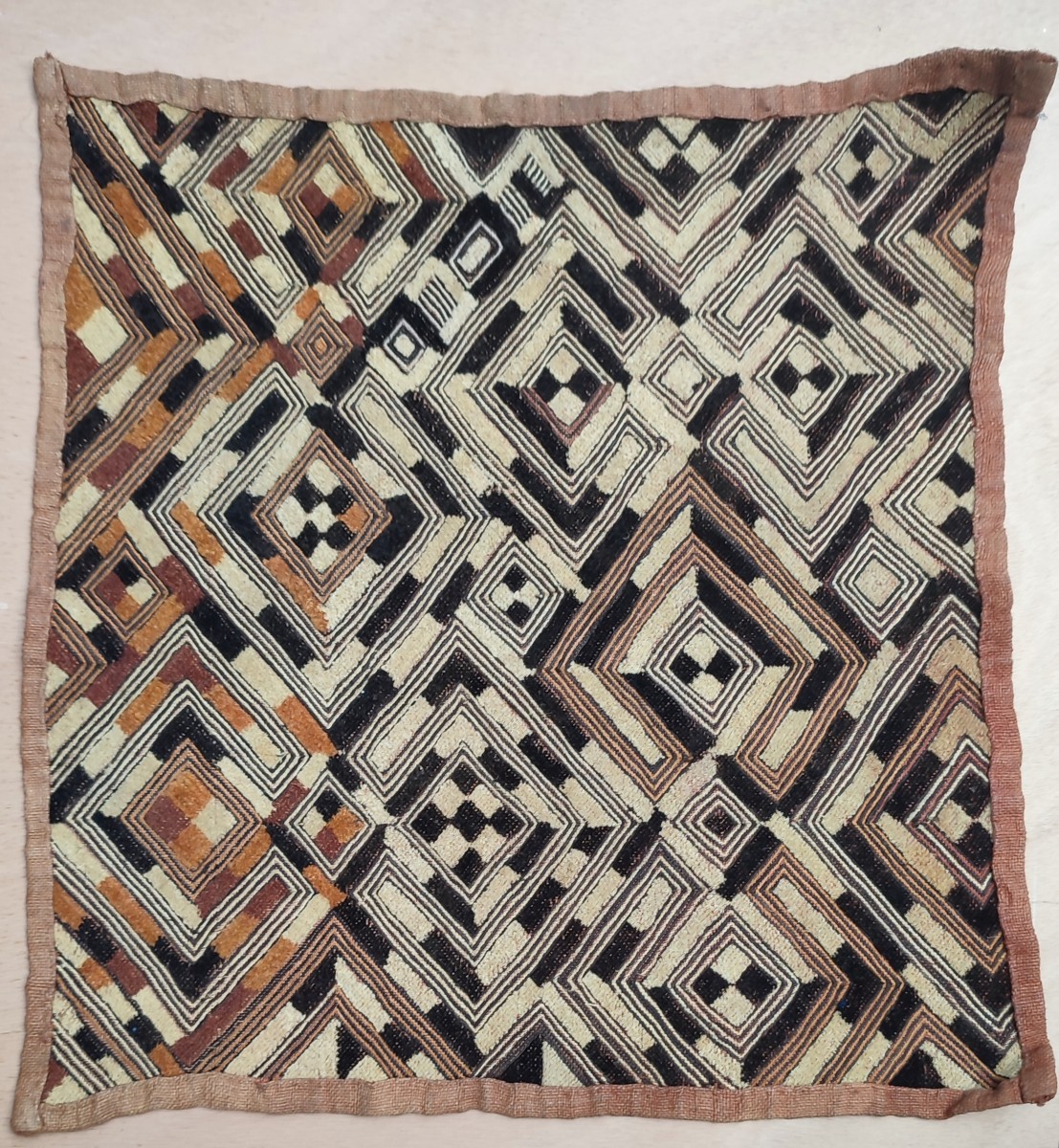 Ancien shoowa du Congo 