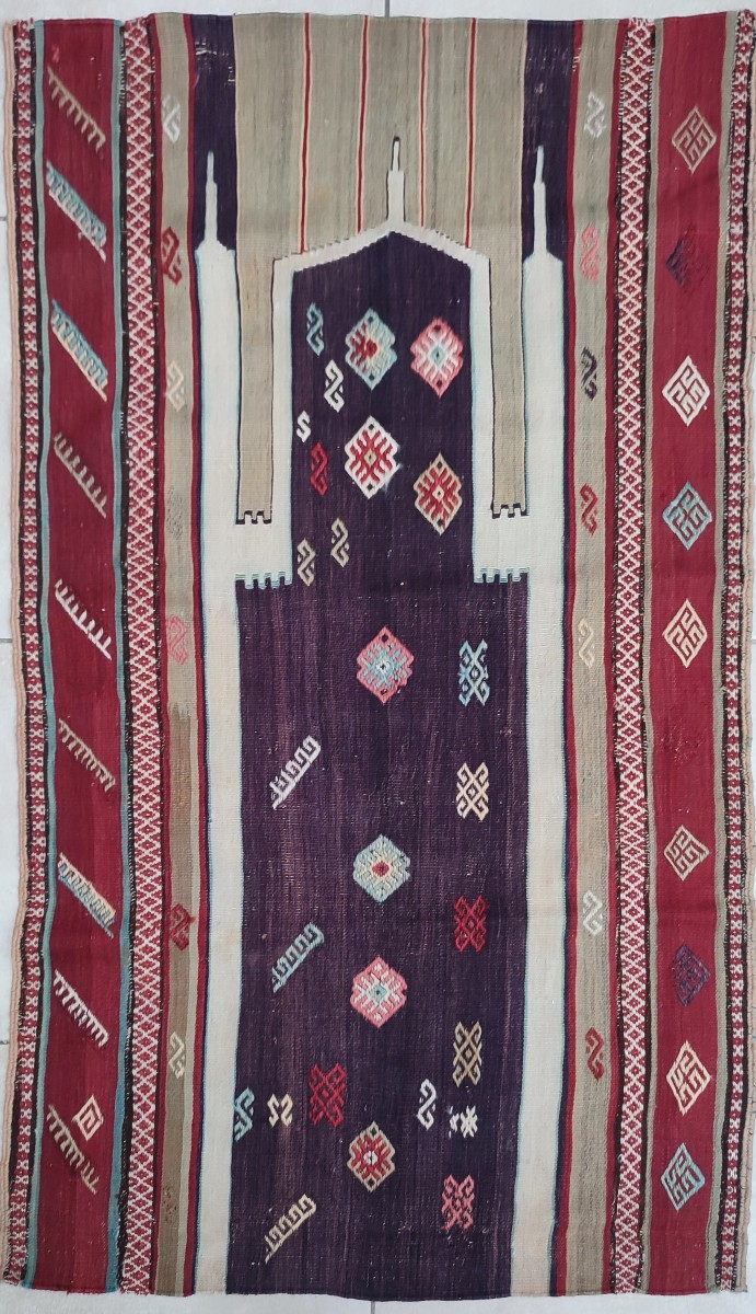 Fragment de kilim turc de la région de Sivas