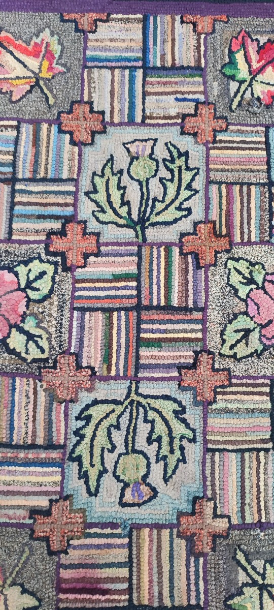 American Hooked Rug -photo-2