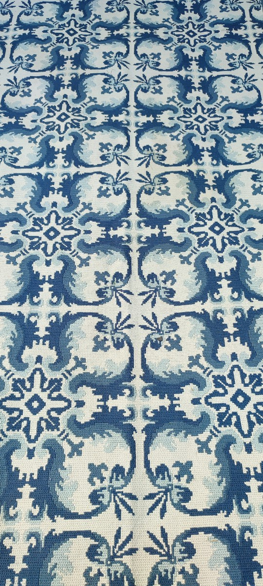 Portuguese Rugs Arraiolos-photo-3