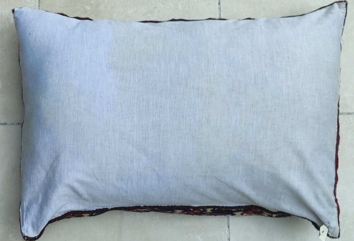 Loristan Cushion-photo-3