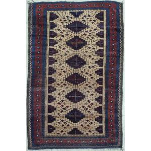 Balutch Rug