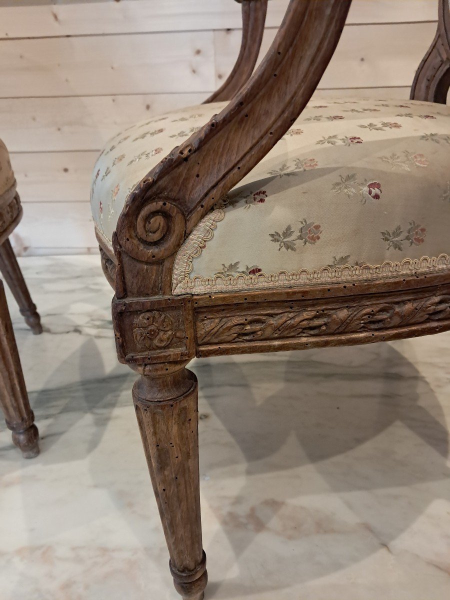 Paire De Fauteuils A Medaillons Epoque Louis XVI-photo-4