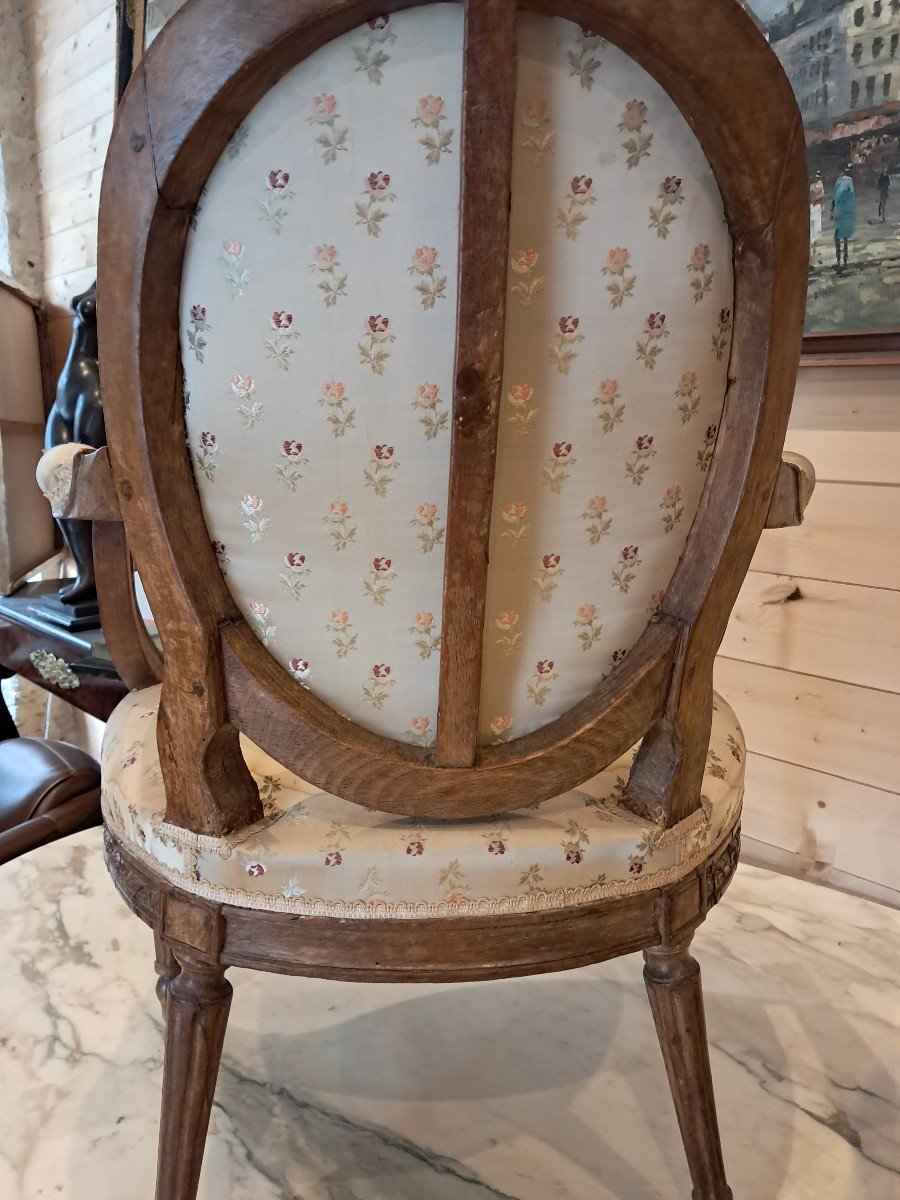 Paire De Fauteuils A Medaillons Epoque Louis XVI-photo-6