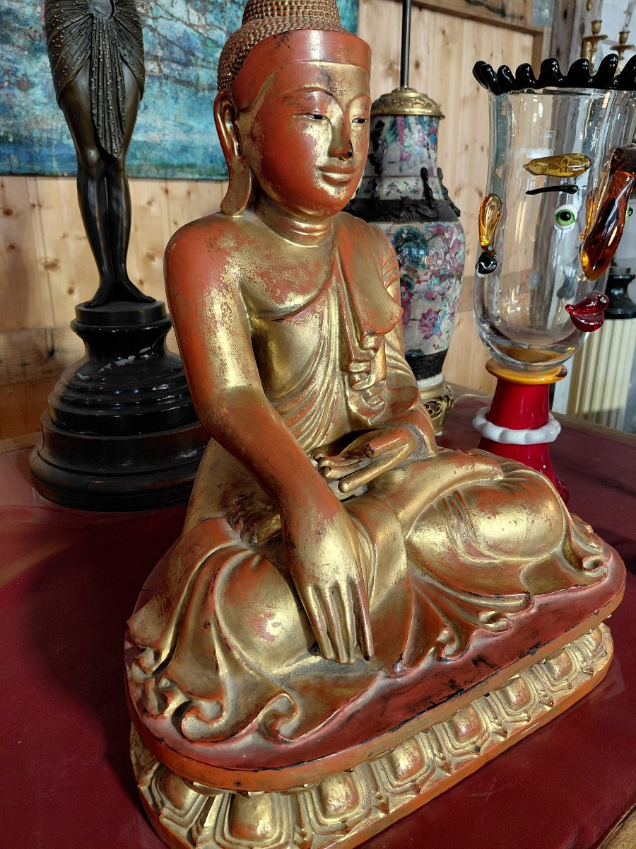Burmese Buddha In Gilded Wood-photo-2