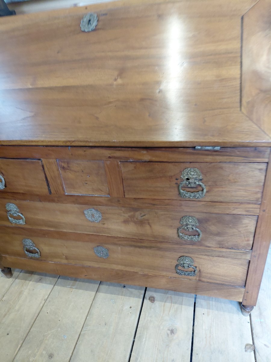 Louis XVI-era Walnut Writing Desk-photo-2