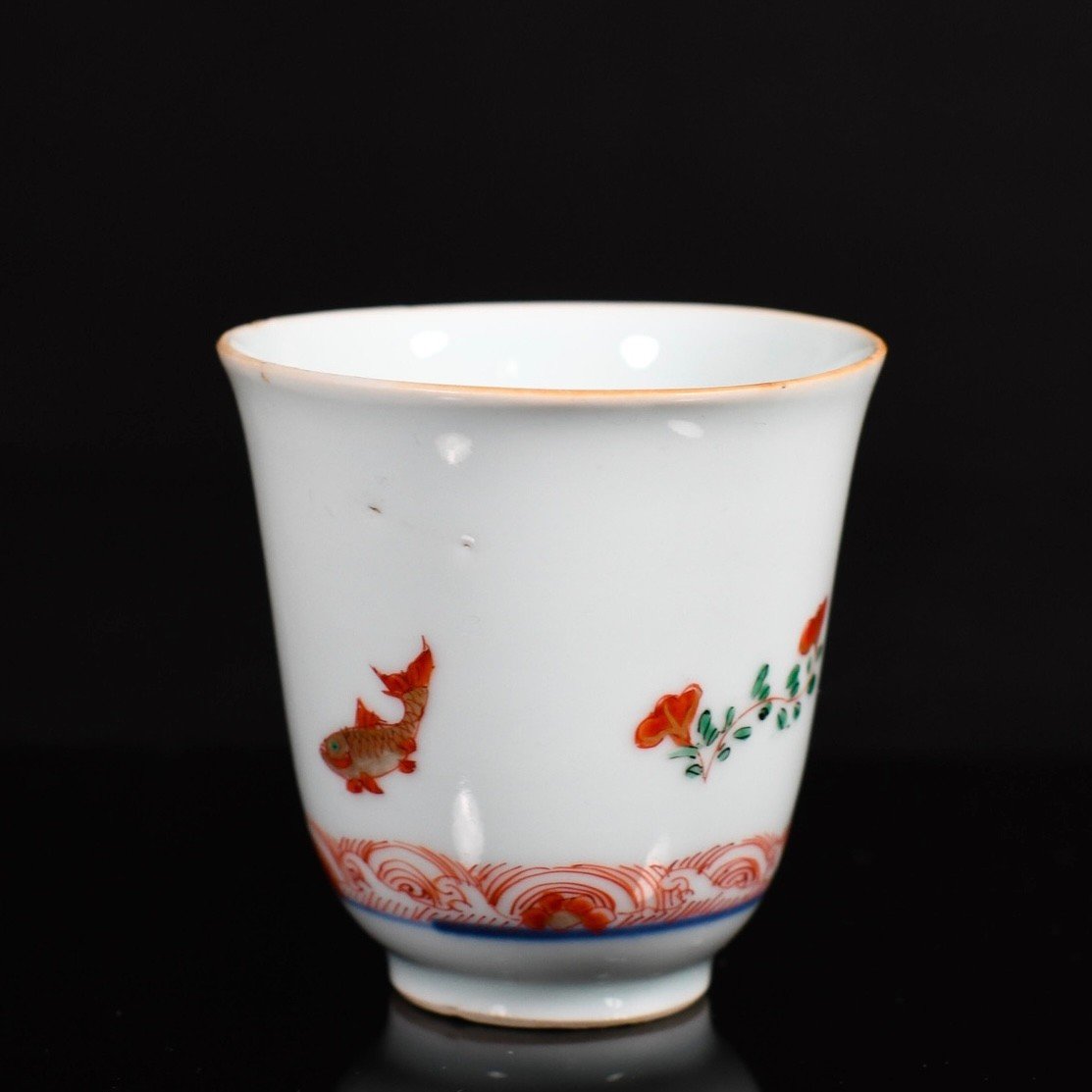 Gobelet à Vin En Porcelaine à Décor Famille Verte De Carpes - Chine XVIIIe Période Kangxi-photo-3