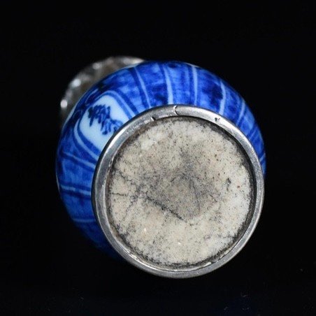 Flacon En Porcelaine à Décor Bleu Et Blanc De Frises  - Chine XVIIIe Période Kangxi-photo-4