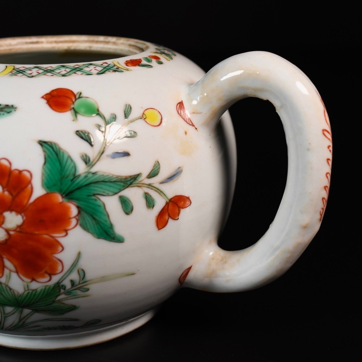 Large Porcelain Teapot With Famille Verte Enamels - China 18th Century Kangxi Period-photo-1