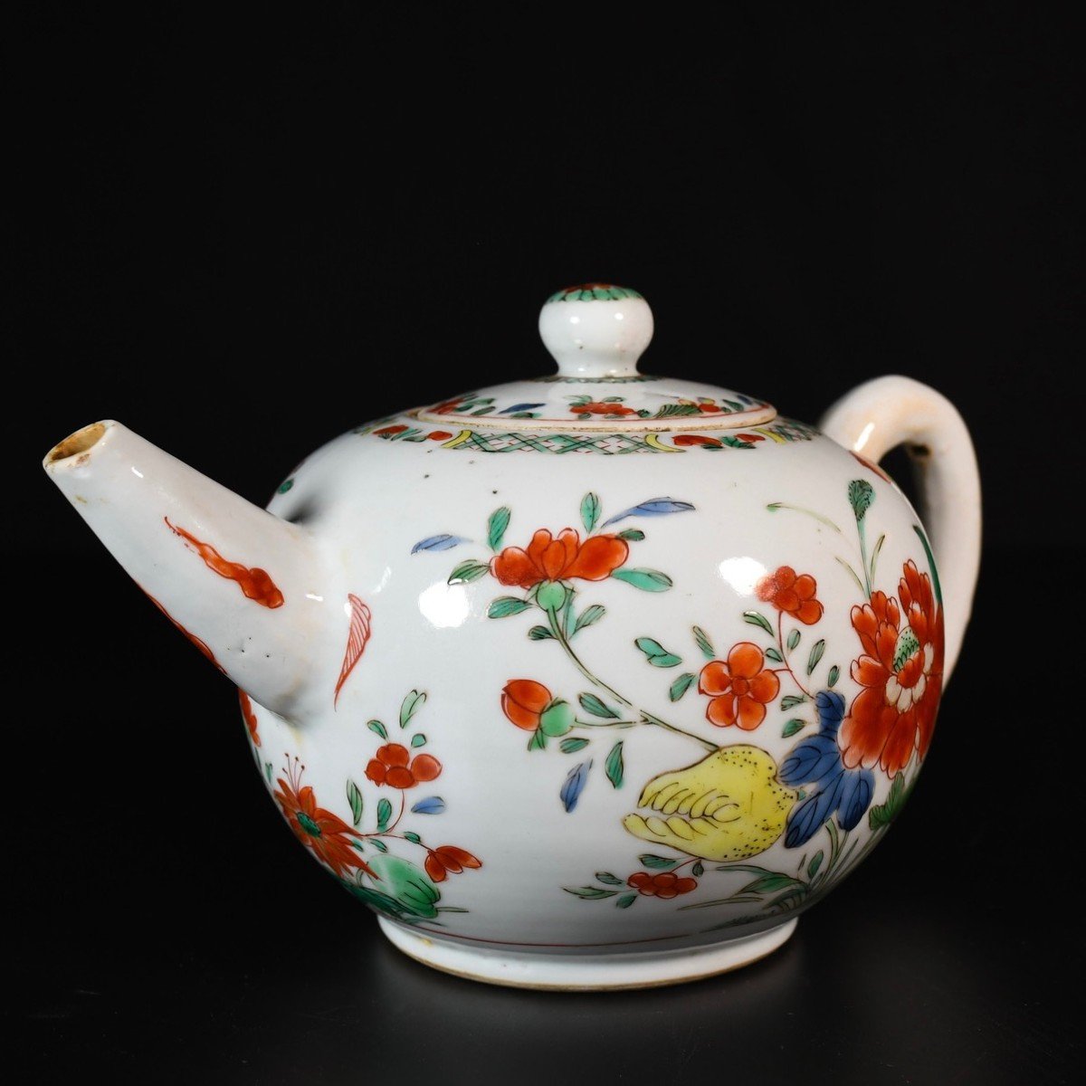 Large Porcelain Teapot With Famille Verte Enamels - China 18th Century Kangxi Period-photo-5