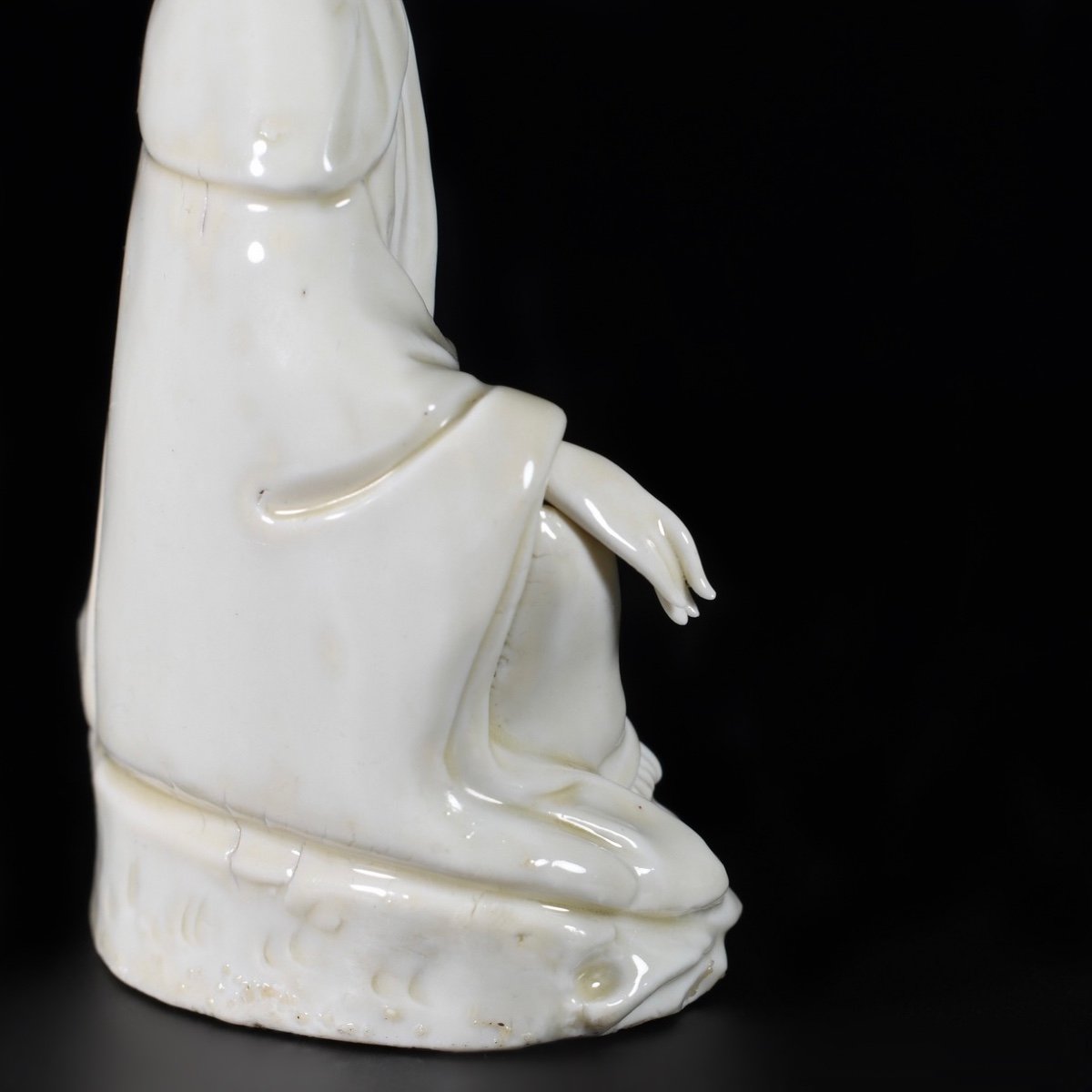 Guanyin En Porcelaine Dit "Blanc De Chine" - Chine Fin De La Dynastie Ming Dehua-photo-3