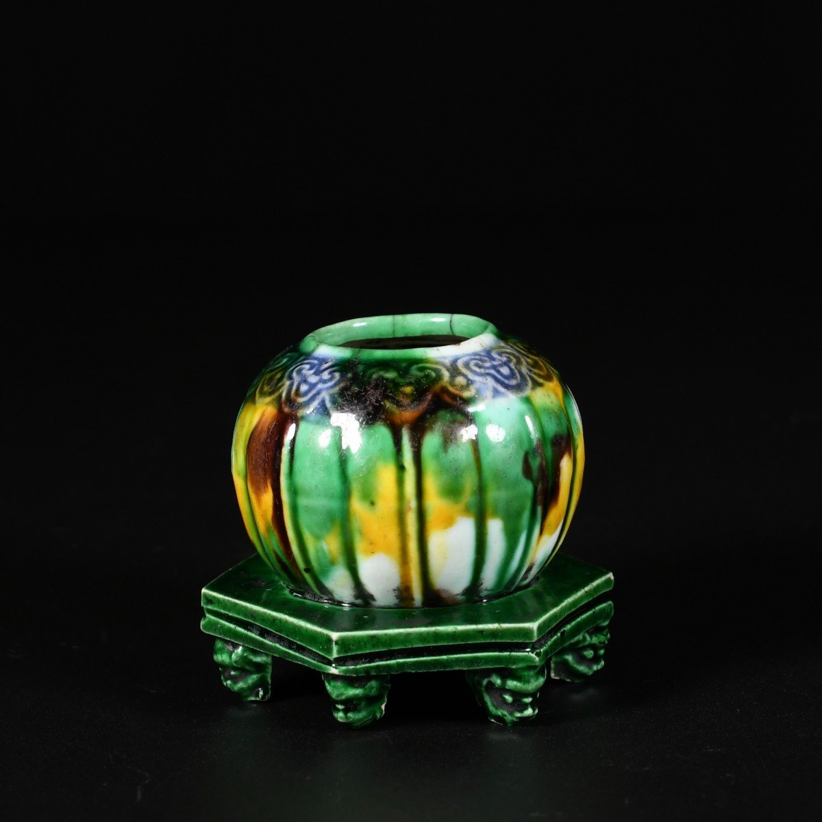 Porcelain Water Pot With Sancai And Blue Enamels - China 18th Century Kangxi Period-photo-2