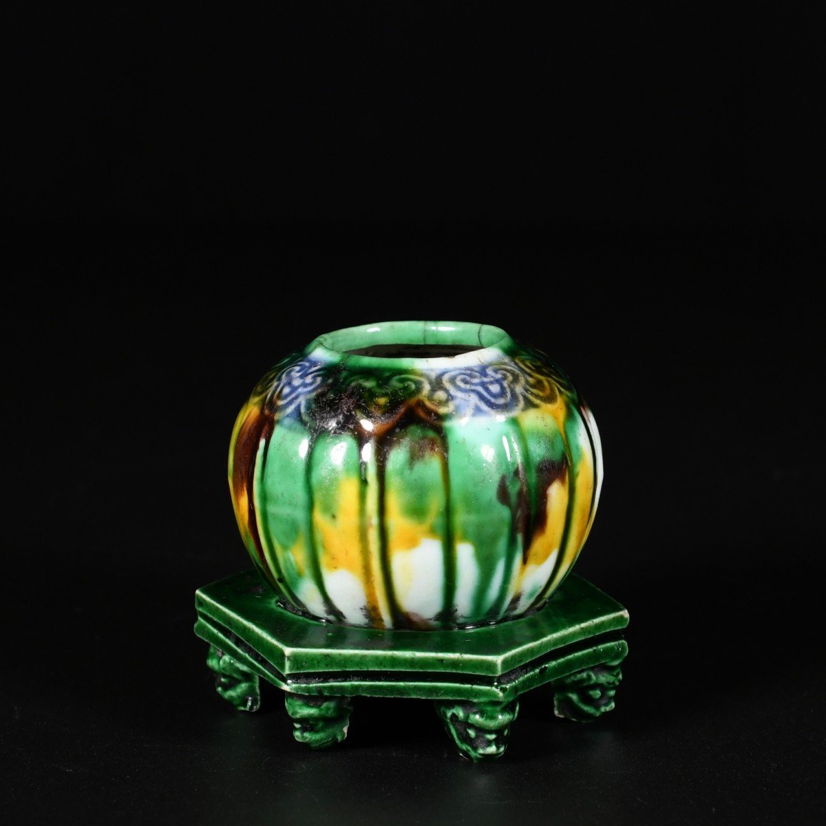 Porcelain Water Pot With Sancai And Blue Enamels - China 18th Century Kangxi Period-photo-4