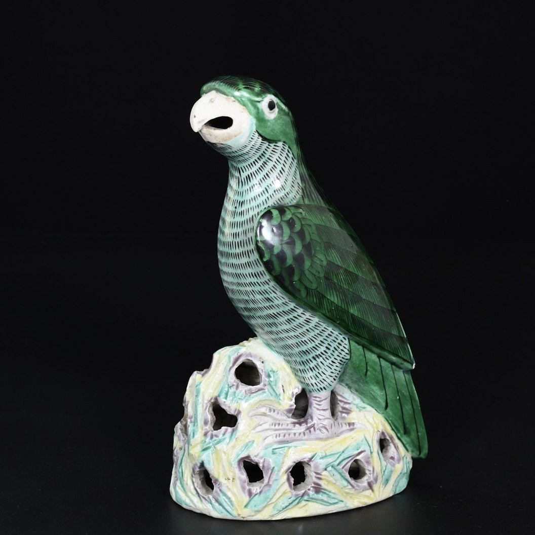 Set Of Two Enameled Porcelain Parrots - China 18th Century Kangxi Period-photo-2