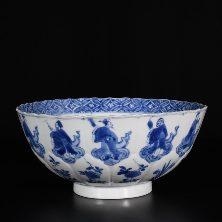 Lotus Shaped Porcelain Bowl Decorated With Immortals - China Kangxi Period-photo-1