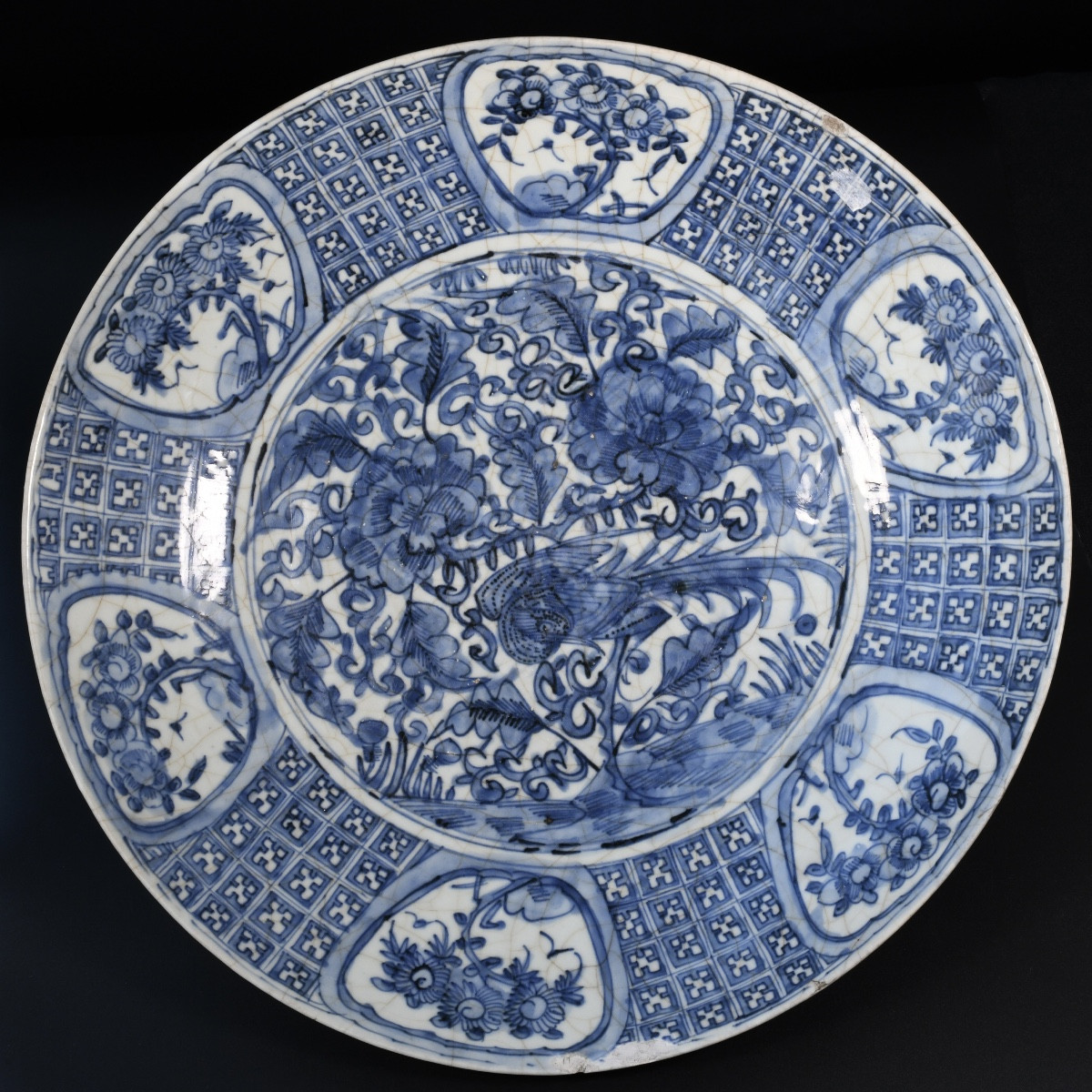 Very Large Dish Decorated With A Phoenix And Peonies - China Early 17th Century Ming Dynasty