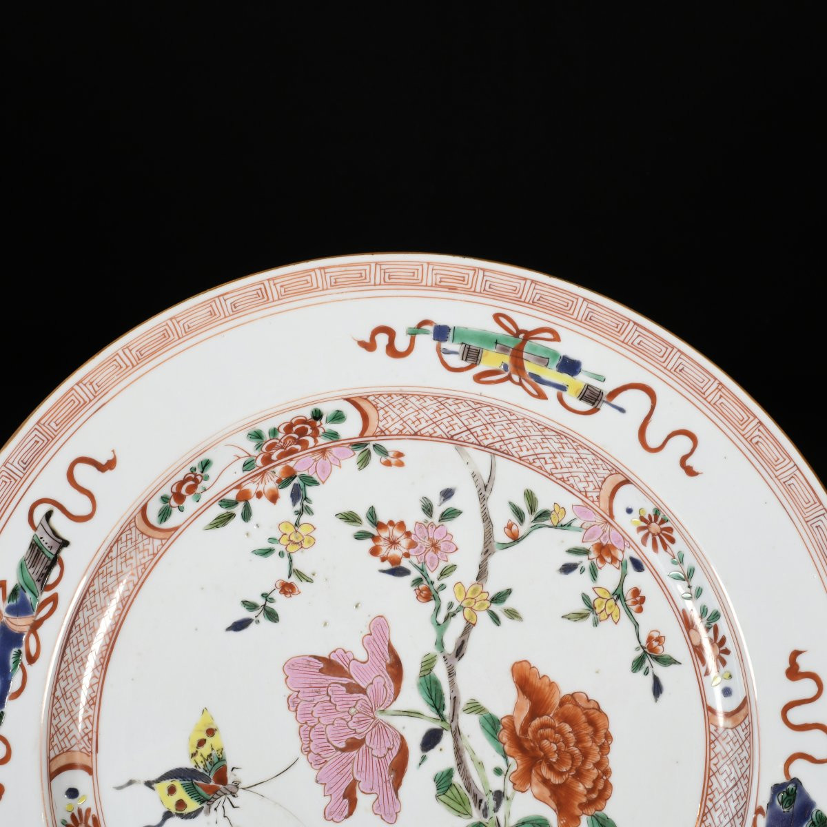 Famille Rose/verte Enamel Dish With Butterfly Decoration - China 18th Century Yongzheng Period-photo-2