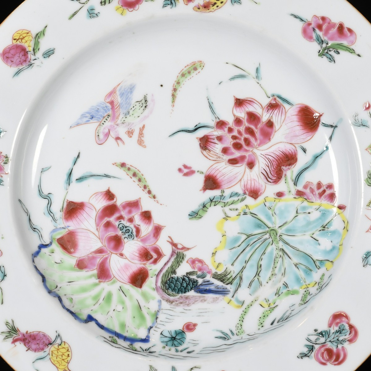 A Famille Rose Plate Decorated With Lotus And Mandarin Ducks - China, 18th Yongzheng Period-photo-2