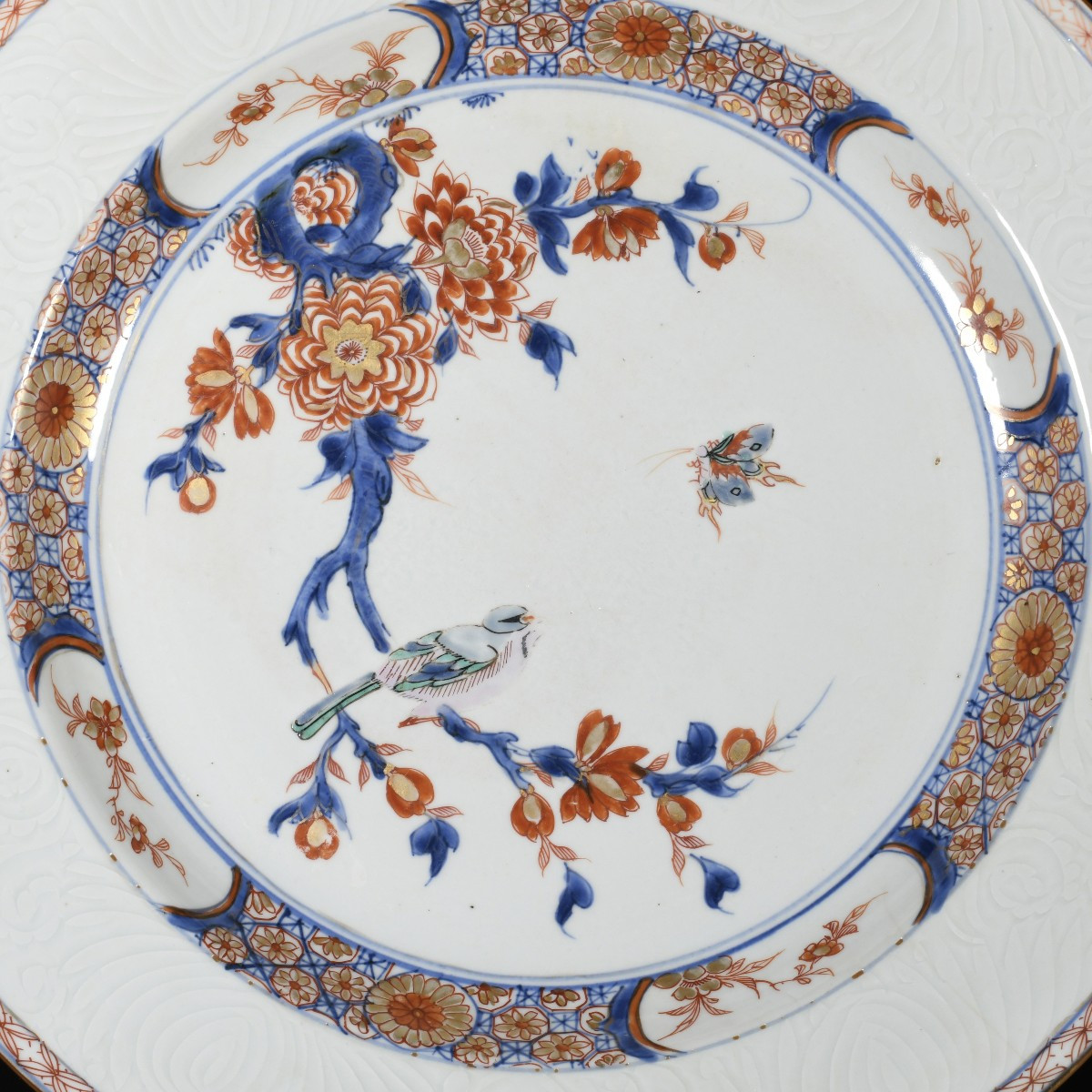 A Large Incised Charger Decorated With A Bird On A Branch - China 18th Yongzheng Period-photo-2