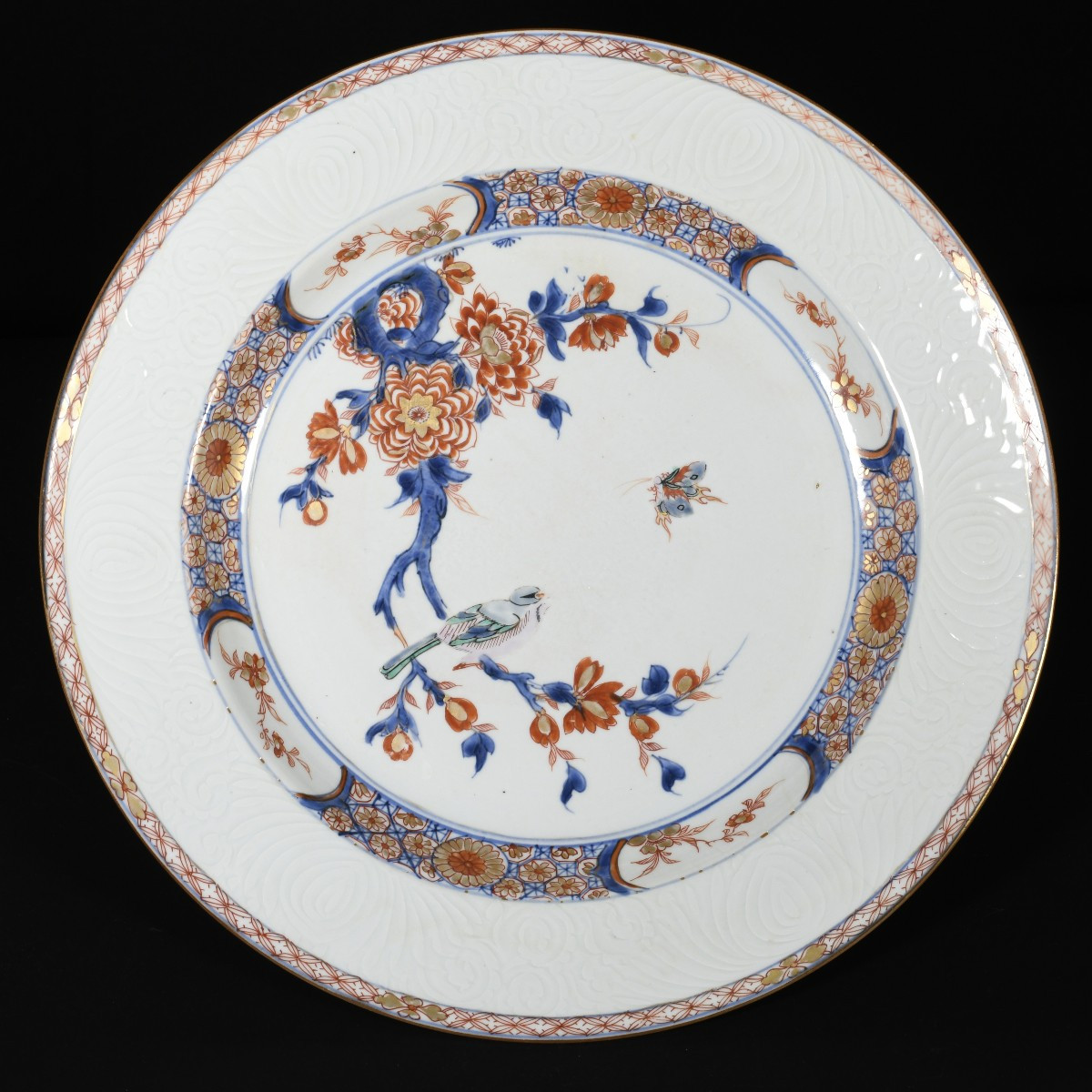 A Large Incised Charger Decorated With A Bird On A Branch - China 18th Yongzheng Period