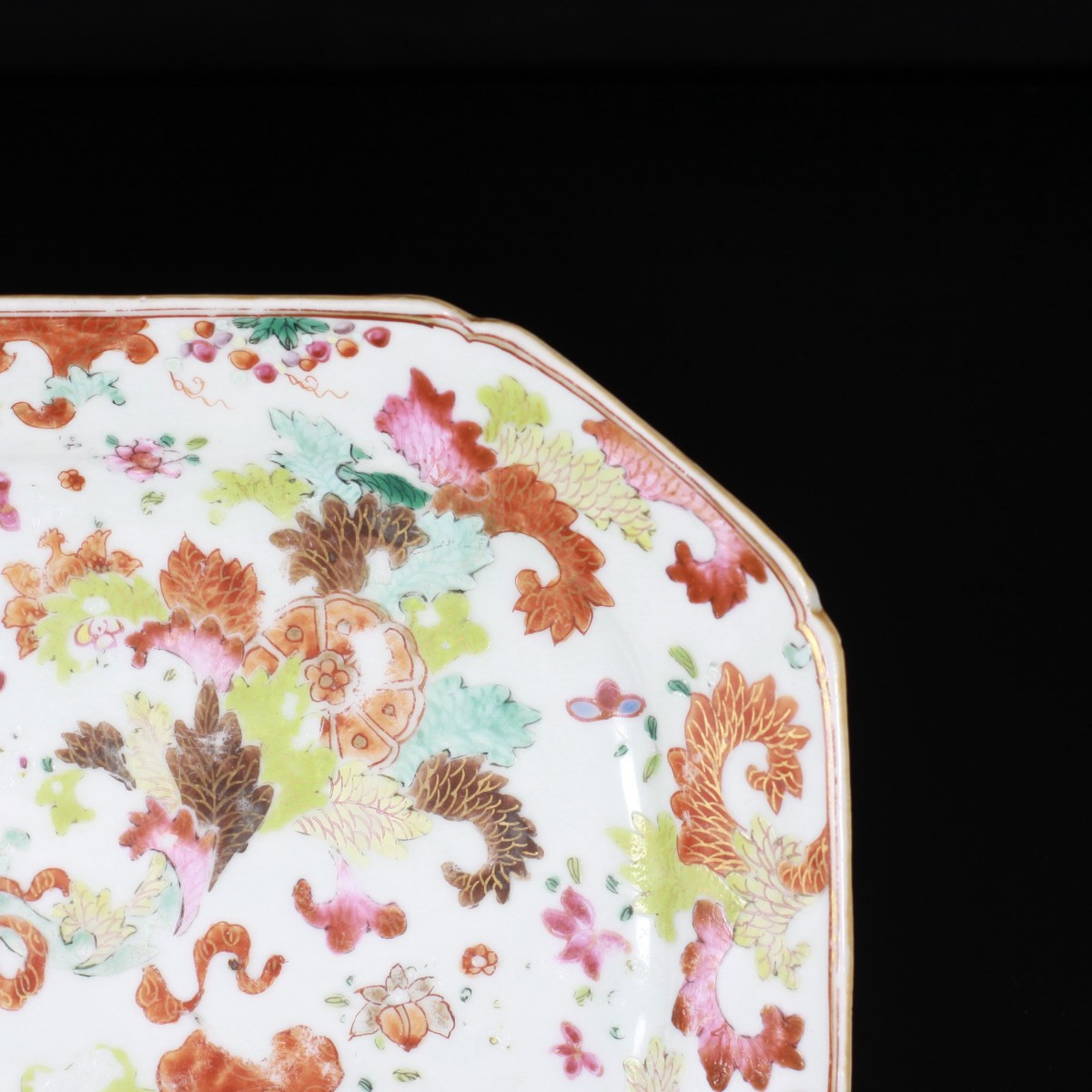A "pseudo Tobacco Leaf" Octogonal Dish - China, 18th Qianlong Period-photo-4