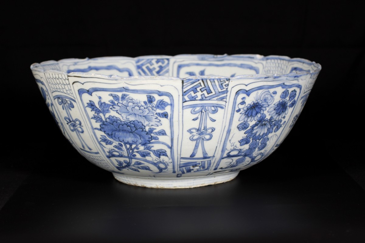 An Important Blue And White "kraak" Bowl - China, 17th Wanli Period-photo-4