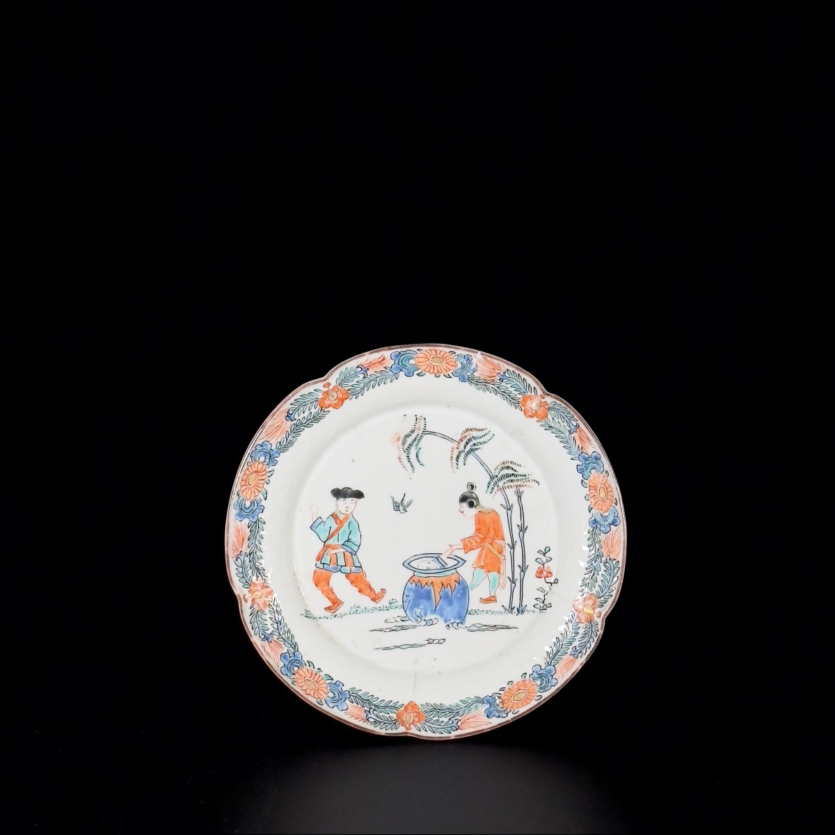 An Overdecorated Japanese "shiba Onko" Saucer - Japan, Edo Period Late 17th/ Early 18th