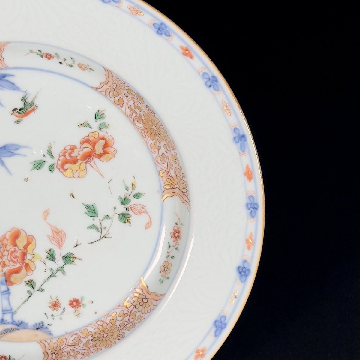 An Incised Famille Verte And Underglaze Blue Plate - China, 18th, Kangxi Period-photo-3