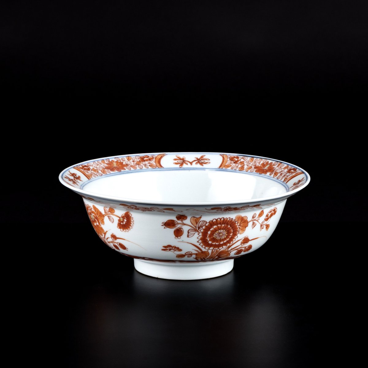 An Iron-red Klapmuts, Augustus The Strong -  China, 18th Kangxi Period