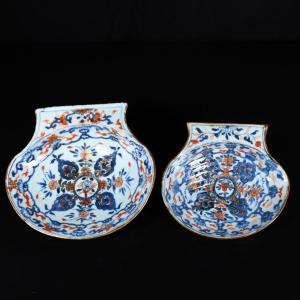 Ensemble De Coupes En Forme De Coquilles à Décor Imari - Chine XVIIIe Période Kangxi